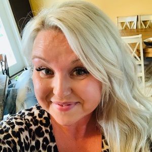 Meet your Posher, Misty